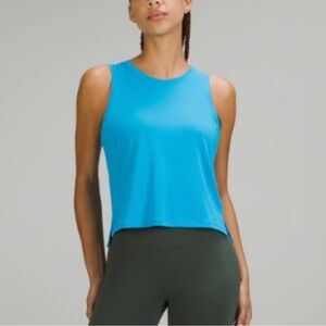 Lululemon Train to Be Top